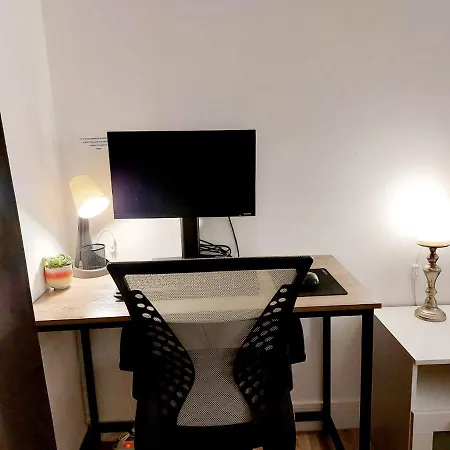 Cosy 1, 2 Chambres, 6 Personnes, 3 Min Gare, Parking Prive